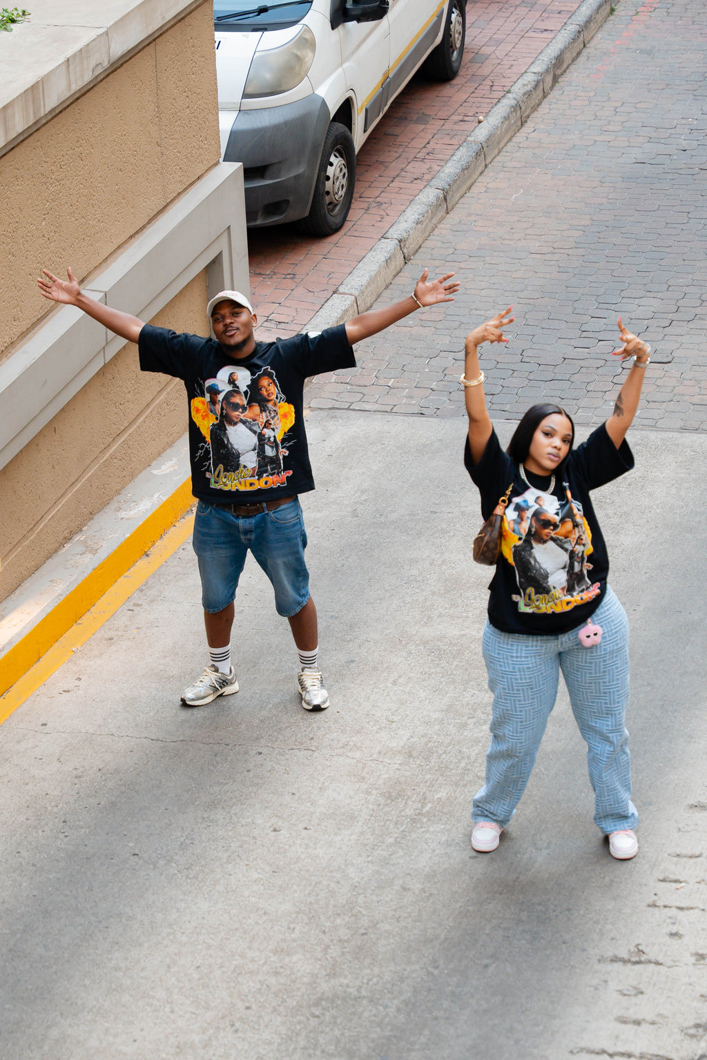 Londie London - Ngaze Ngadeleleka - T-Shirt