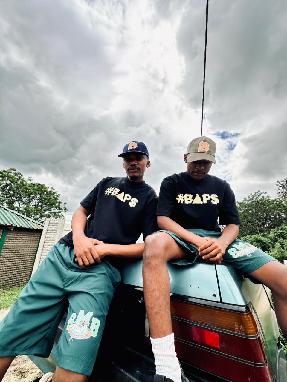 #BAP$ B - T-Shirt - Black